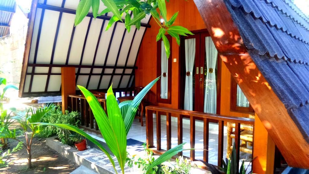Ina Gili Guesthouse Gili Air Extérieur photo