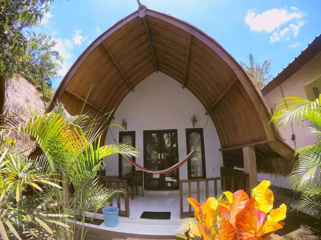 Ina Gili Guesthouse Gili Air Extérieur photo
