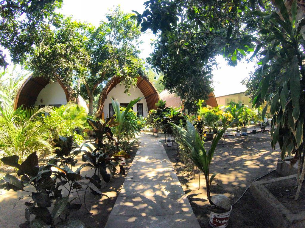 Ina Gili Guesthouse Gili Air Extérieur photo